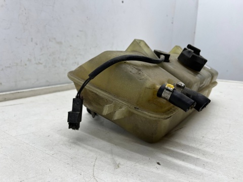 Zbiorniczek wyrównawczy Citroen Jumper I Ducato II Boxer I 94-06r. 2.5d diesel płynu chłodzącego oryginalny