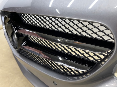 Zderzak przedni Mercedes W205 C-Klasa 14-18r. przedlift przód 6XPDC A2058800125