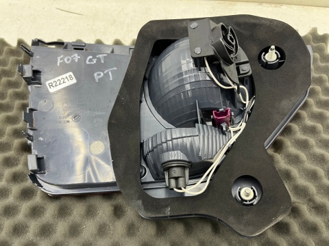 Lampa BMW F07 GT Gran Turismo 09-13r. prawa tylna w klapę bagażnika LED oryginalna EU 7199638
