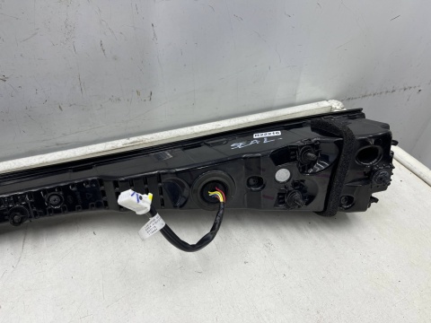 Lampa BYD Seal 2022r.- tylne światło w klape bagaznika blenda LED ekea-4107300a