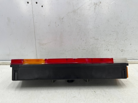 Lampa Iveco Stralis 02-19r. lewa tylna w oryginalna EU lewy tył 169400