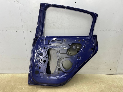 Drzwi Peugeot 2008 1 I 13-19r. prawe tylne prawy tył 9802969680