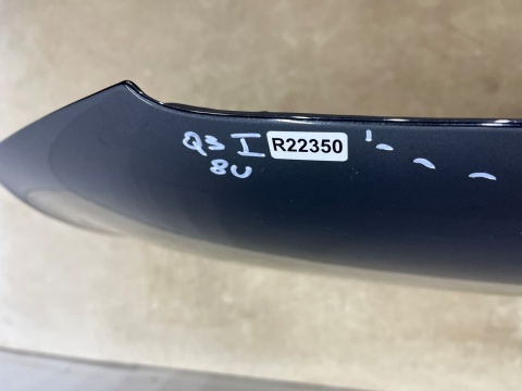 Maska Audi Q3 1 I 8U 11-18r. pokrywa silnika 8U0823155A