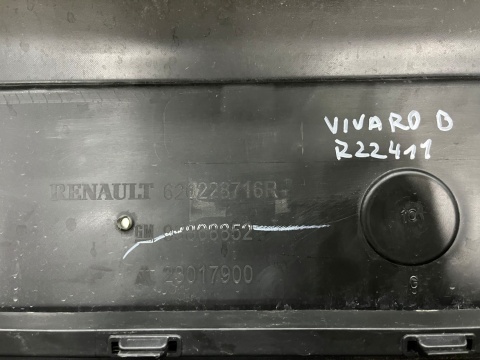 Zderzak przedni Opel Vivaro B 14-19r. przód 620228716R