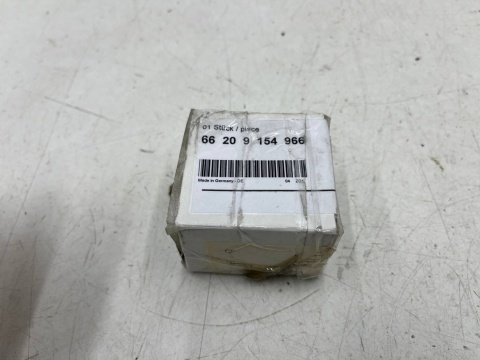 Czujniki PDC BMW e60 e61 e63 e64 X5 e70 X6 e71 X3 e83 f10 f11 f07 f12 f06 f01 08-17r. NOWY oryginalny czujnik parkowania