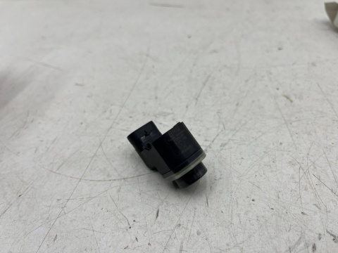 Czujniki PDC BMW e60 e61 e63 e64 X5 e70 X6 e71 X3 e83 f10 f11 f07 f12 f06 f01 08-17r. NOWY oryginalny czujnik parkowania