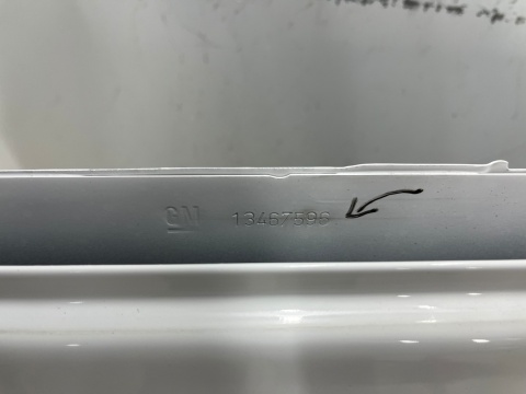 Drzwi Opel Crossland X 17-24r. prawe tylne prawy tył 39078357