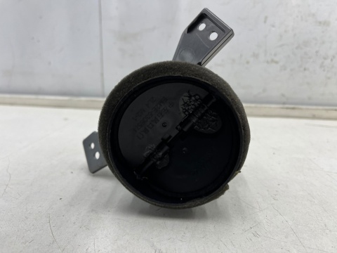 Kratka nawiewu BYD Dolphin 21r.- LEWA środkowa nadmuchu deski wnętrza em2e-5306550