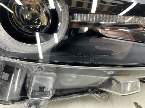 Lampa reflektor Mazda 3 III BN LIFT 16-18r. PRAWA przednia FULL LED Europa prawy przód bsp551030