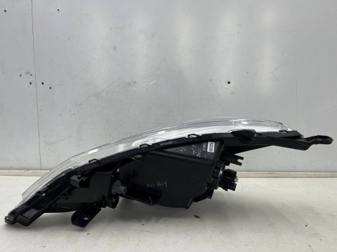 Lampa reflektor Mitsubishi Space Star LIFT 19-24r. prawa przednia ORYGINALNA Europa prawy przód 8301d446