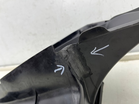 Osłona chłodnicy Porsche Panamera II 971 16-23r. lewy wlot kierownica powietrza intercoolera 971121333f