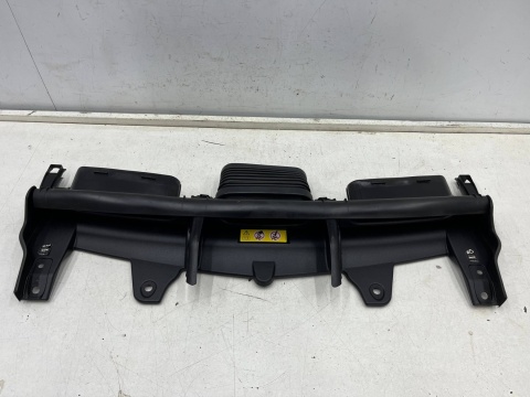 Osłona pasa Mercedes GLC I w253 x253 15-22r. kierownica powietrza nakladka górny wlot a2535000155 a2535000255