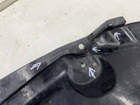 Osłona pod zderzak Mercedes GLC I w253 x253 15-22r. przednia płyta dolna podwozia pod silnik a2535200023