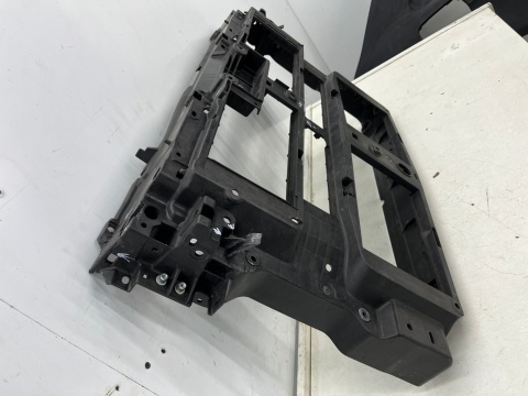 Pas przedni Mazda 3 IV BP CX-30 CX30 2019r.- wzmocnienie ramka chłodnic oryginalne bcjh-53111