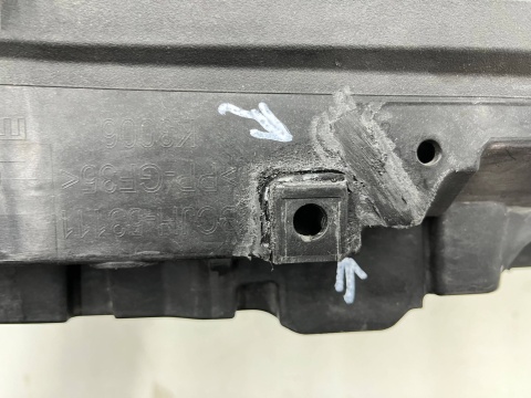 Pas przedni Mazda 3 IV BP CX-30 CX30 2019r.- wzmocnienie ramka chłodnic oryginalne bcjh-53111