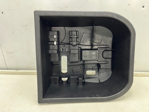 Wkład koła zapasowego Mitsubishi Space Star 12-24r. schowek na zestaw narzędzi bagażnika w kole zapasowym 7646a157zz