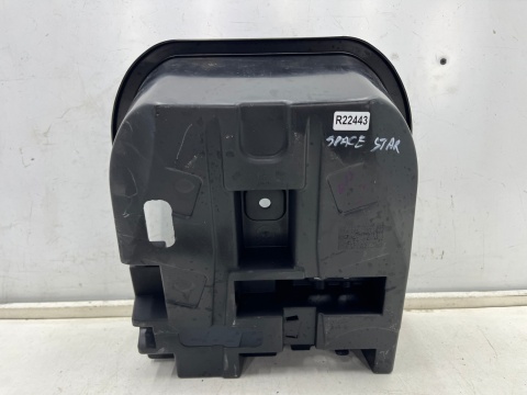 Wkład koła zapasowego Mitsubishi Space Star 12-24r. schowek na zestaw narzędzi bagażnika w kole zapasowym 7646a157zz