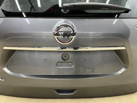Klapa bagażnika Nissan X-Trail III T32 13-17r. Przedlift kamera KAD G
