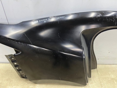 Poszycie Mazda 3 IV BP 19r.- SEDAN prawy tylny błotnik ĆWIARTKA ORYGINALNA