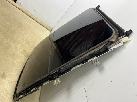 Szyberdach Nissan X-Trail III T32 Rogue 13-21r. panorama szyba roleta kompletny z silniczkami i wązką