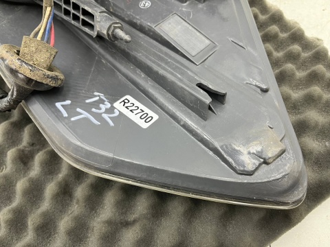 Lampa Nissan X-Trail III T32 Rogue 13-17r. Przedlift LEWA tylna w błotnik oryginalna lewy tył EUROPA Koito 220-17939