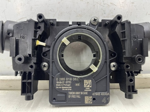 Manetka Nissan X-Trail III T32 Rogue 13-21r. pająk przełącznik zespolony taśma poduszki czujnik kąta skrętu 16518sn1