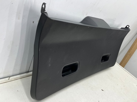 Tapicerka Opel Meriva A 03-10r. boczek klapy bagażnika osłona 13123803