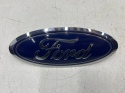 Znaczek Ford Kuga MK3 20-24r. przedni znaczek zderzaka atrapy maski emblemat przód ORYGNALNY lj6b-8b262-aa