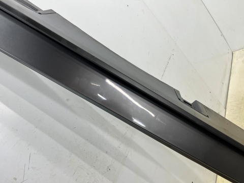 Listwa progowa Mazda 3 IV BP 18r.- lewa nakładka progu zewnętrzna lewy próg BCJH-51P51