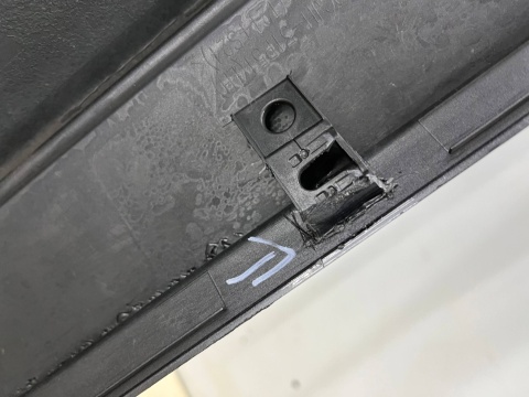 Listwa progowa Mazda 3 IV BP 18r.- lewa nakładka progu zewnętrzna lewy próg BCJH-51P51