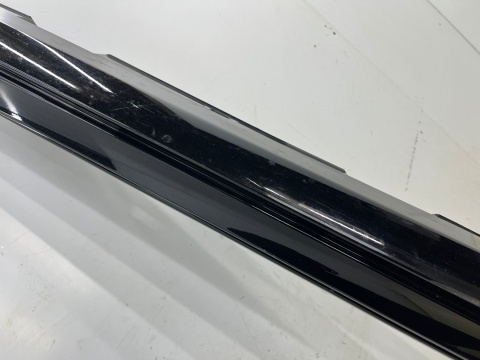 Listwa progowa Mercedes w177 AMG a-klasa 18r.- PRAWA nakładka progu zewnętrzna prawy próg a1776901801