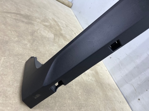 Listwa progowa Opel Crossland 2017r.- lewa nakładka progu zewnętrzna lewy próg 13482063