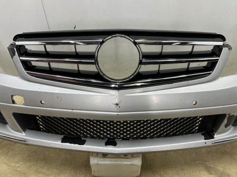 Zderzak przedni Mercedes W204 C-Klasa 07-11r. Przedlift przód 6XPDC A2048804140 zamiennik