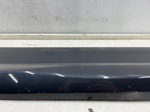 Listwa Audi Q2 GA 2016r.- PRAWA tylna dolna nakładka drzwi kolor LX7L prawy tył 81a853970b