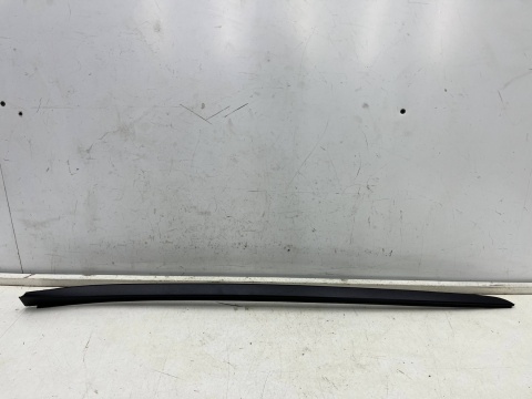 Listwa Kia Ceed 3 III Proceed III XCEED 18r.- prawa nakładka zgarniająca szyby przedniej czołowej zaślepka 86134-j7000