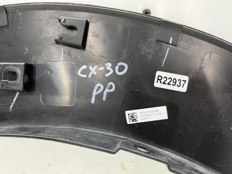 Listwa Mazda CX-30 CX30 2019r.- prawa przednia nakładka rant błotnika prawy przód dgh9-51w21