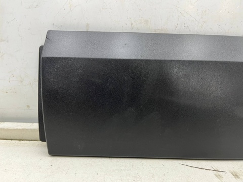 Listwa Opel Crossland Opel Crossland X 2017r.- lewa tylna dolna nakładka drzwi lewy tył 13482100