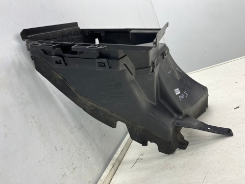 Osłona chłodnicy Peugeot 308 II T9 13-21r. wlot kierownica kanał powietrza intercoolera