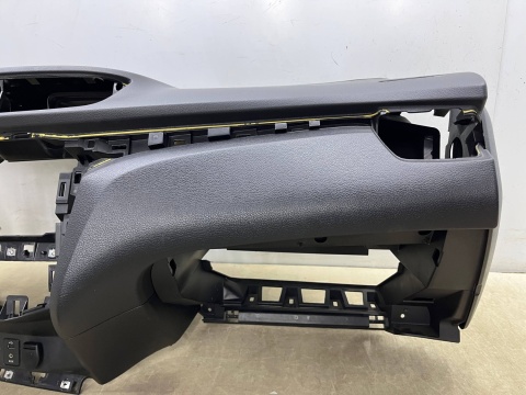 Deska rozdzielcza Nissan X-Trail III T32 Rogue 13-17r. kokpit konsola poduszki powietrzne AIRBAG komplet