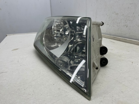 Lampa reflektor Skoda Octavia 2 II 04-08r. prawa przednia Europa zwykła H7 H1 oryginal nieuszkodzona prawy przód
