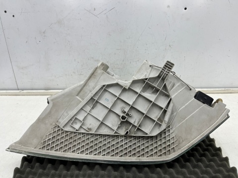 Lampa reflektor Skoda Octavia 2 II 04-08r. prawa przednia Europa zwykła H7 H1 oryginal nieuszkodzona prawy przód