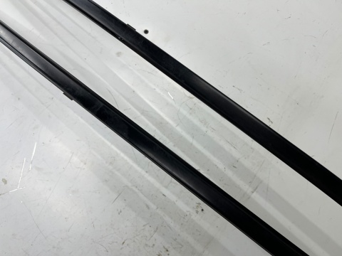 Listwa Mazda CX-3 CX3 14-21r. dachowa prawa lewa nakładka zaślepka KOMPLET d10e-k1057