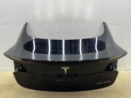 Klapa bagażnika Tesla Model 3 17-23r. Przedlift