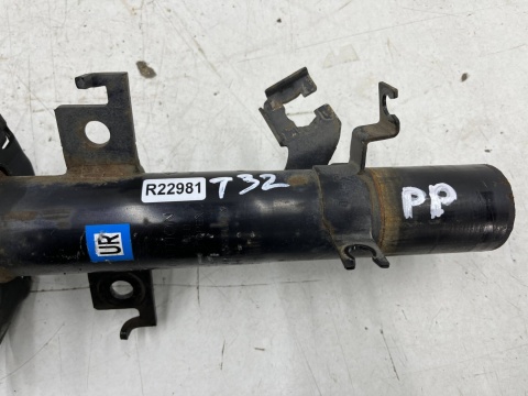 Amortyzator Nissan X-Trail III T32 Rogue 13-21r. DIESEL przedni PRAWY mcpherson sprężyna prawy przód 534024cb1e