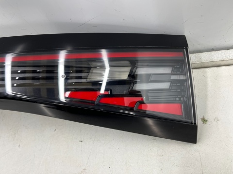 Lampa VW Volkswagen ID.4 ID4 20r.- światło w klape blenda LED 11a945307b