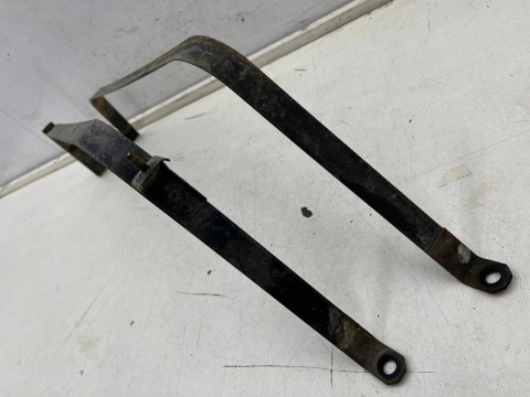 Mocowanie zbiornika Nissan X-Trail III T32 Rogue 13-21r. obejma uchwyt baku opaska KOMPLET