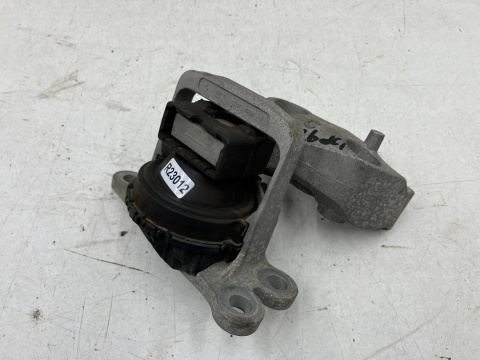 Poduszka silnika Nissan X-Trail III T32 Rogue Qashqai Kadjar 13-21r. 1.6 dCi diesel mocowanie łapa silnika 112114ba0a