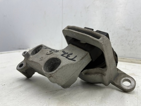 Poduszka silnika Nissan X-Trail III T32 Rogue Qashqai Kadjar 13-21r. 1.6 dCi diesel mocowanie łapa silnika 112114ba0a