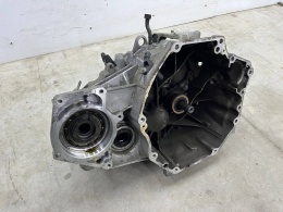 Skrzynia biegów Nissan X-Trail III T32 Rogue 13-21r. 1.6 dCi 4x4 4wd KOD 4br7d manualna 6 biegów przebieg 137tyś