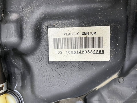 Zbiornik paliwa Nissan X-Trail III T32 Rogue 13-21r. DIESEL bak bez pompy